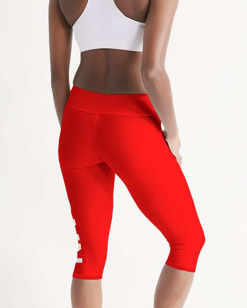 Londyn Essential Red Women's Mid-Rise Capri
