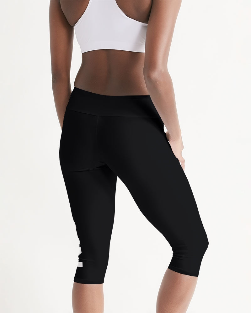 Londyn Essential Women's Mid-Rise Capri